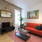 Lovelystay - Vitoria Viewpoint 1Br Flat